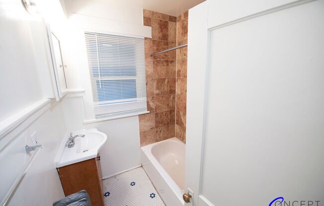 1 bed, 1 bath, 685 sqft, $1,285, Unit 21