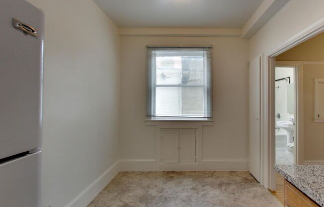 855 Pine Street (1267r)