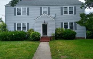 742 SHIRLEY AVE