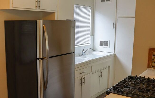 1 bed, 1 bath, $1,850, Unit 02