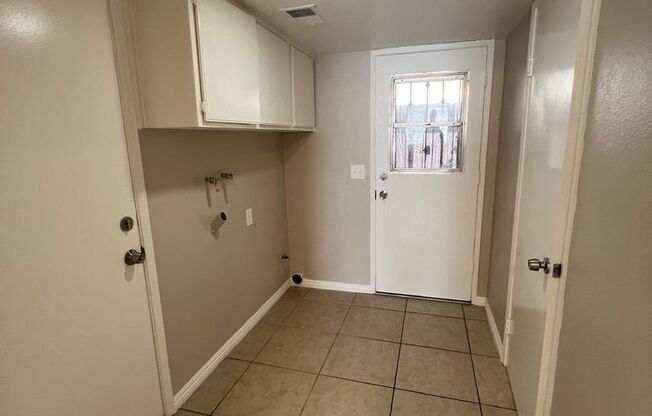 3190 - 3210 Walnut Grove Ave