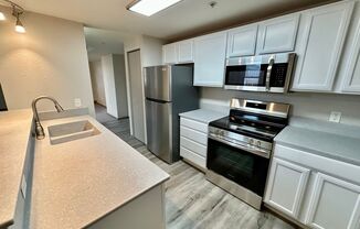 1 bed, 1 bath, 760 sqft, $1,095, Unit 2122-102 (MODEL)