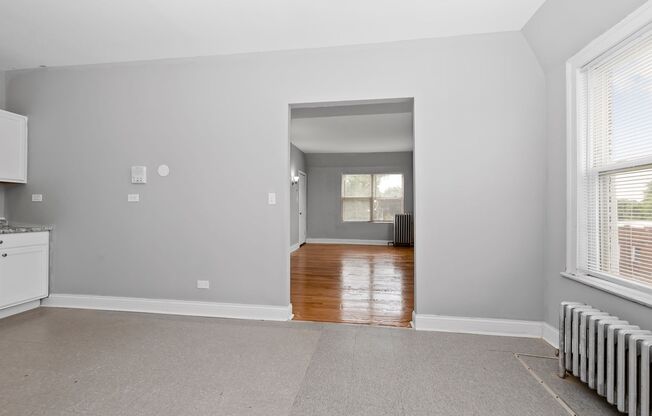 102-108 Memorial Dr