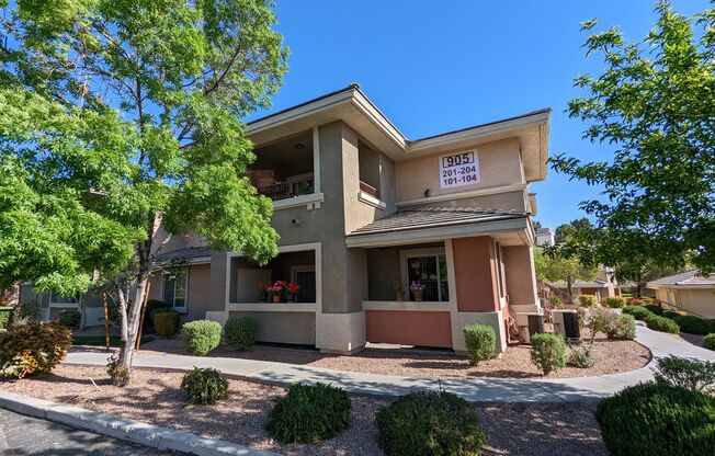 905 DUCKHORN CT #103