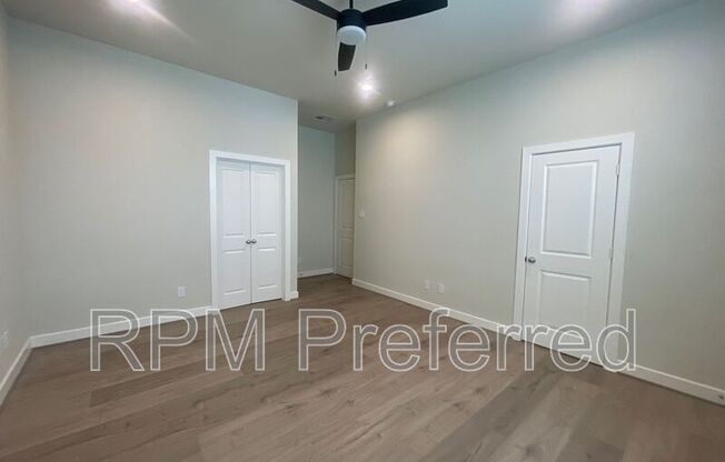 3 beds, 2.5 baths, 1,620 sqft, $2,295