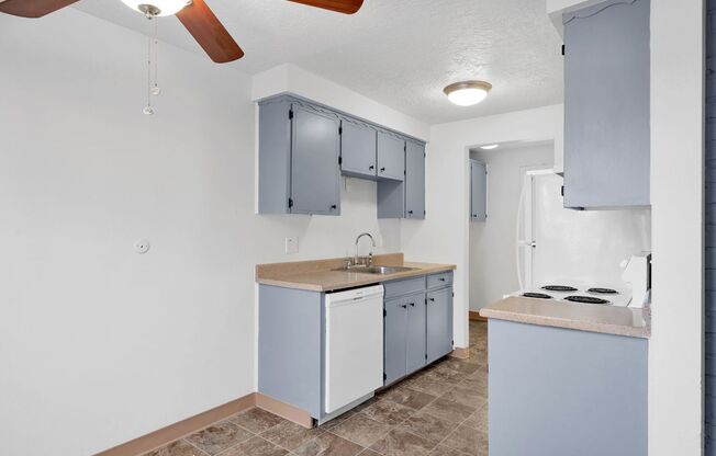 Seven Gables Apartments