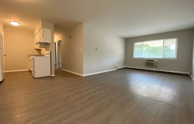 College Manor Apartments