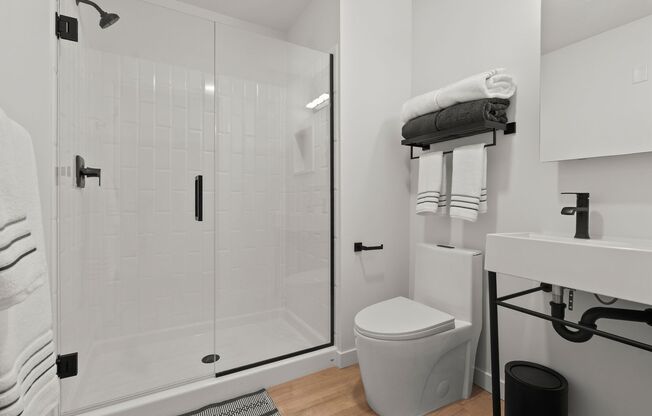 Studio, 1 bath, 540 sqft, $1,665, Unit 416
