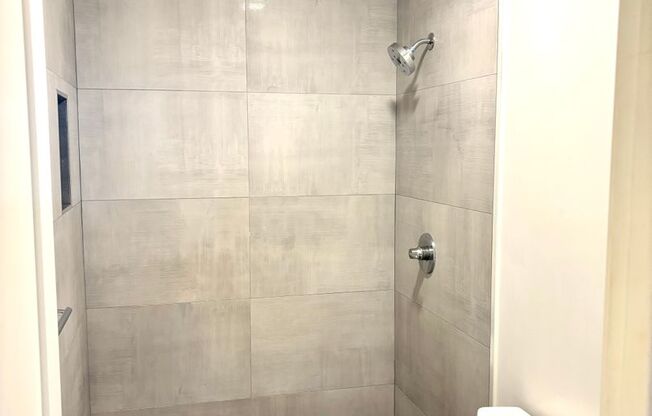 Studio, 1 bath, $1,400, Unit A-2