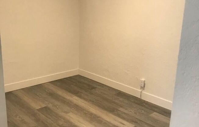 Updated apartment for rent with central air