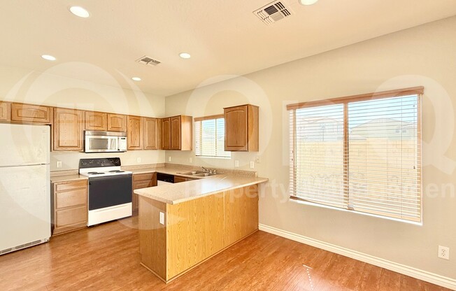 5173 W SHAW BUTTE DR