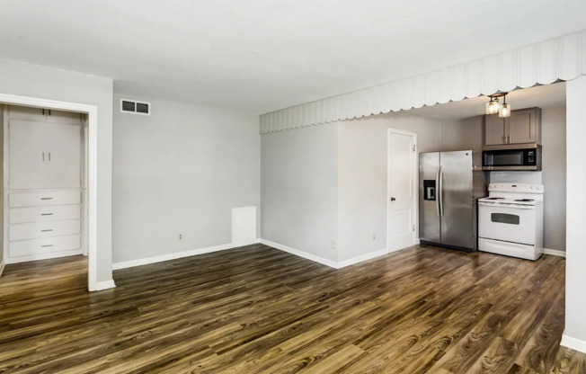 757 Delrose 1 Bedroom