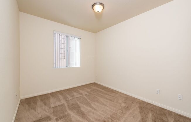 2 beds, 2.5 baths, 1,207 sqft, $3,100, Unit 8714-200