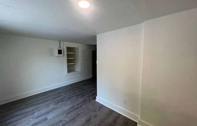 1 bed, 1 bath, $1,250, Unit Unit 3