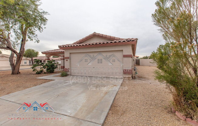 5706 N 74 DR