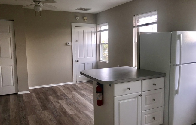 For Rent: Comfortable Living at 2910 Scherer Avenue – Your Ideal Home Awaits!