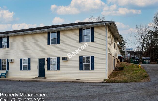 Studio, 1 bath, 600 sqft, $995, Unit 1 Hatteras Court