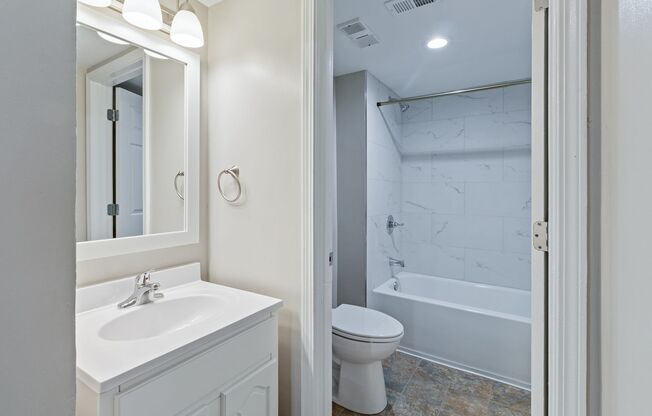 1 bed, 1 bath, 540 sqft, $1,000, Unit 207