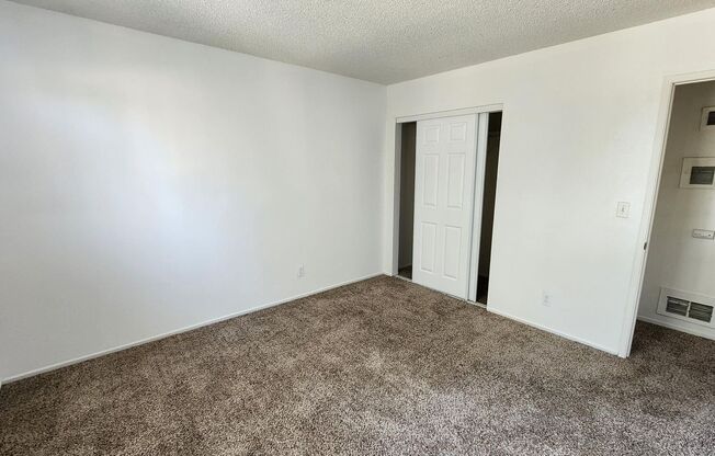 2 beds, 1 bath, $1,695