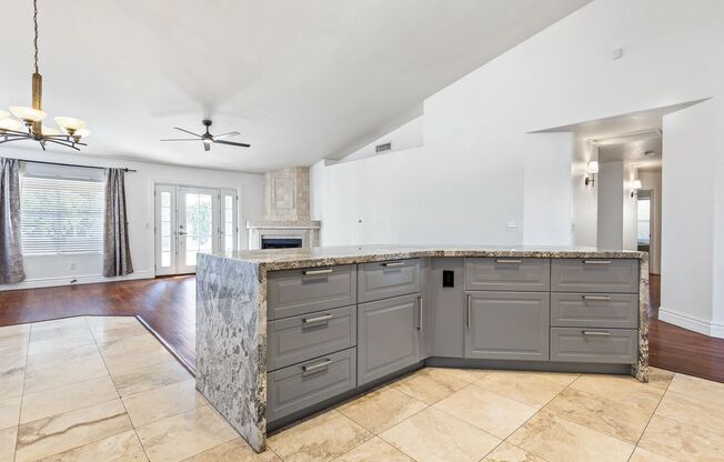 Beautiful 4 bedroom home in North Phoenix