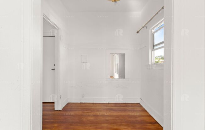 Studio, 1 bath, 500 sqft, $1,595, Unit Unit #302