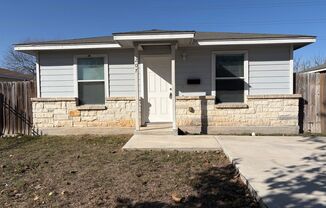 3 bedroom, 2 bath with no carpet in a cul-de-sac street!