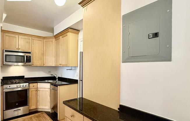 1 bed, 1 bath, 668 sqft, $4,750, Unit 6K