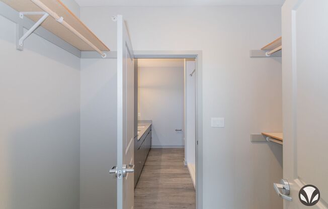2 beds, 2 baths, 1,158 sqft, $1,805, Unit YH-2043