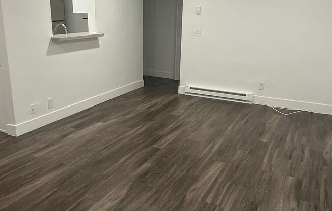 1 bed, 1 bath, 750 sqft, $2,045, Unit 22