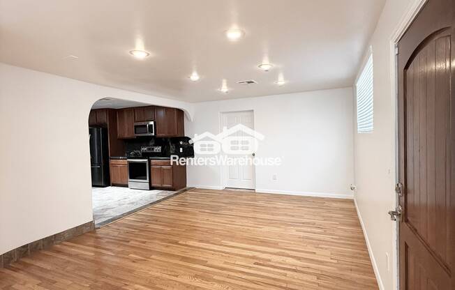 1201 E WINTER DR