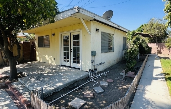 1434 KELLOGG AVE