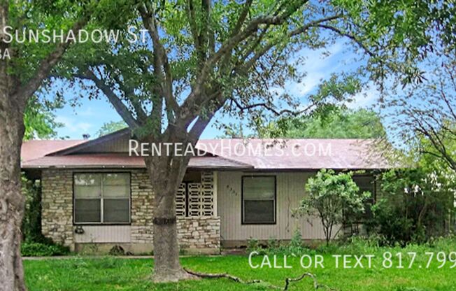 4 beds, 2 baths, $1,899