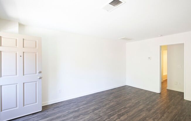 1 bed, 1 bath, 663 sqft, $2,195, Unit 36