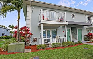 2 beds, 1 bath, 791 sqft, $1,599, Unit 3342 N. Key Drive, L5