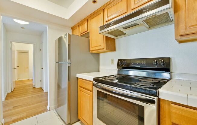 1 bed, 1 bath, $3,250, Unit #221