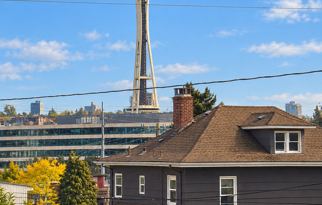 610 Aloha Condominiums ~ Lower Queen Anne