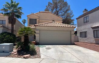 Lovely like new home!!