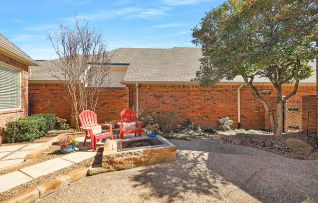 17105 VIS TREE CIR