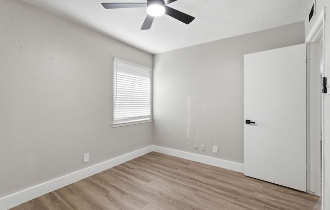 3 beds, 2 baths, 1,100 sqft, $1,695, Unit 208