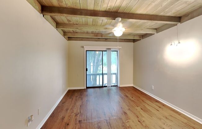 4900 El Campo