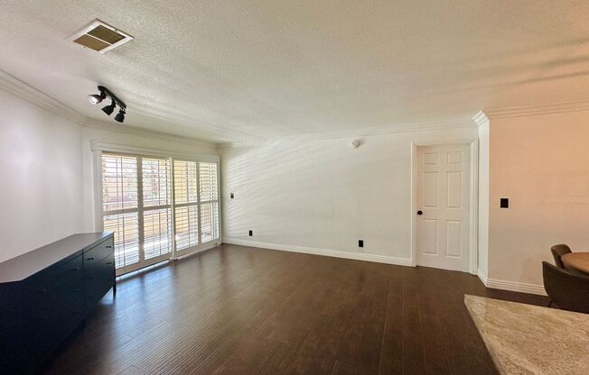 Beautiful 2 bed 2 bath condo in guard gated Residence at Canyon Gate community! Home features beautiful granite countertops in kitchen, custom showers in dual master bedrooms, and crown trim & window shutters! Community features pools, mini golf, tennis c