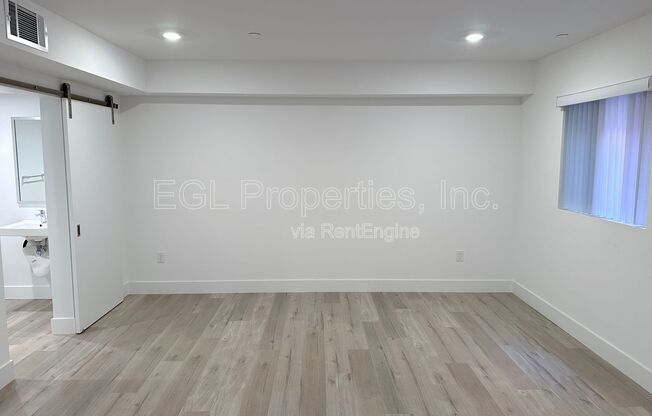 1 bed, 1 bath, 607 sqft, $2,350, Unit 602