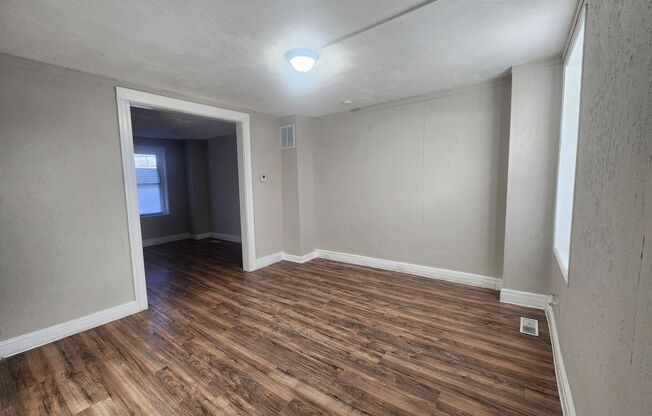 Cozy 2 Bedroom Home in West Baltimore