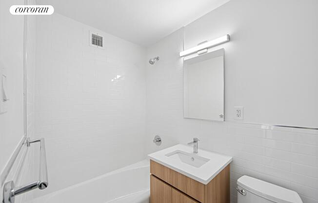 1 bed, 1 bath, $6,100, Unit 11C