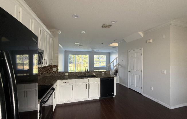 11641 DECLARATION DR