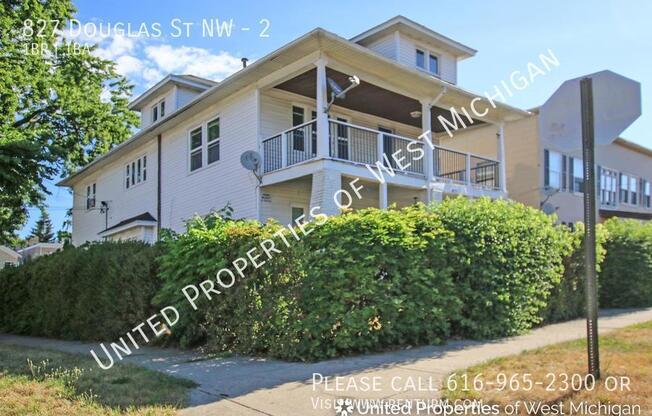 827 DOUGLAS ST NW