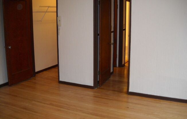 1 bed, 1 bath, 702 sqft, $1,645, Unit 0204