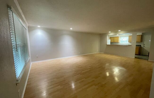 3 beds, 2 baths, 1,287 sqft, $1,600, Unit ABB-1-113