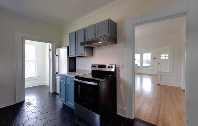 Newly renovated 2bed/1bath