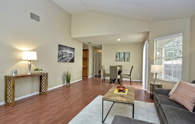 3 beds, 2 baths, 1,147 sqft, $1,925, Unit 11606A